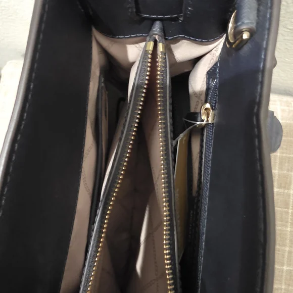 Michael Kors Black Leather Tote Bag - Picture 4 of 6